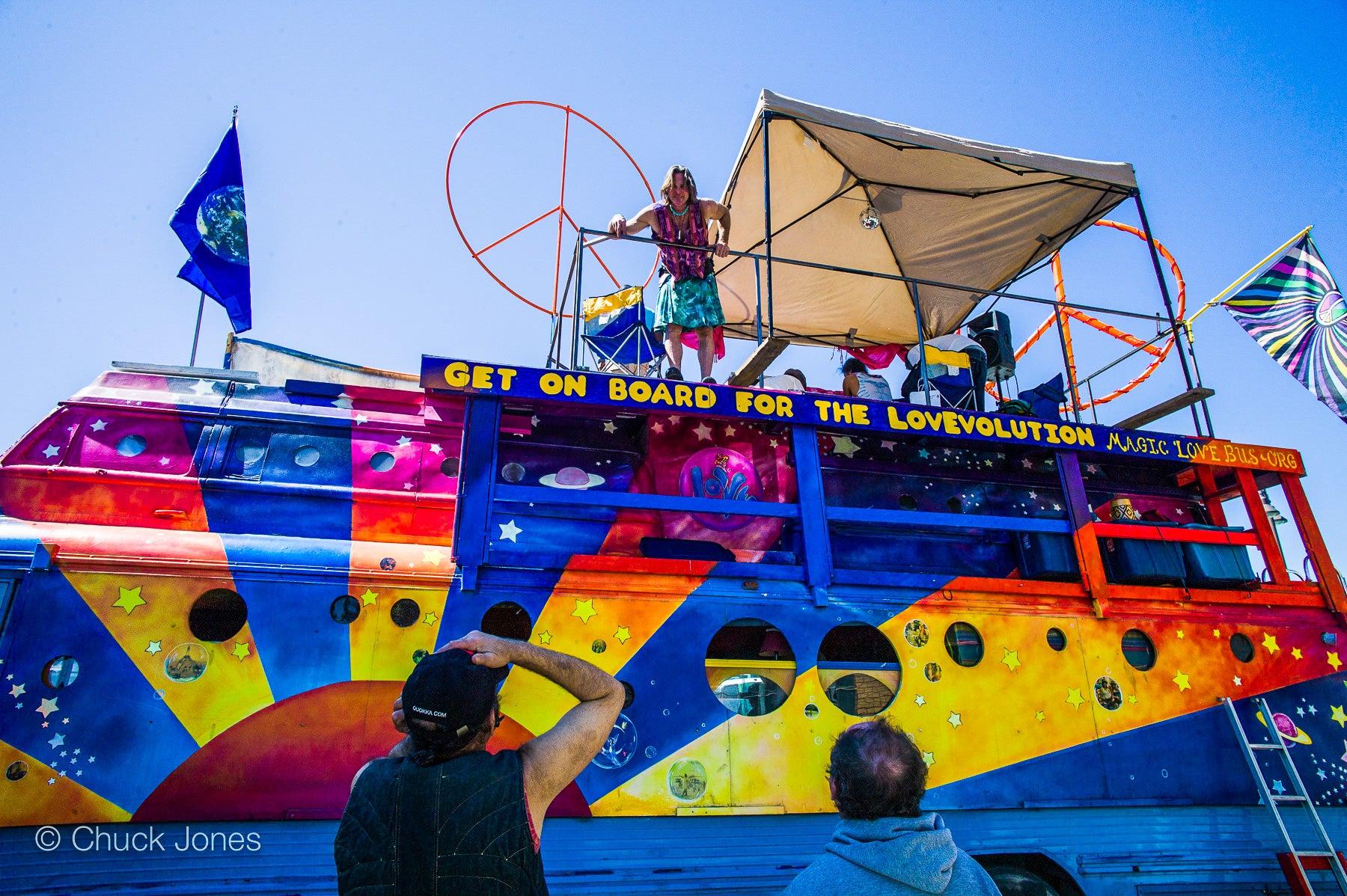 Magic Love Bus #15